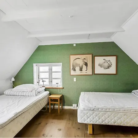 Hyggeligt Gammelt Fiskerhus I Villa Marstal